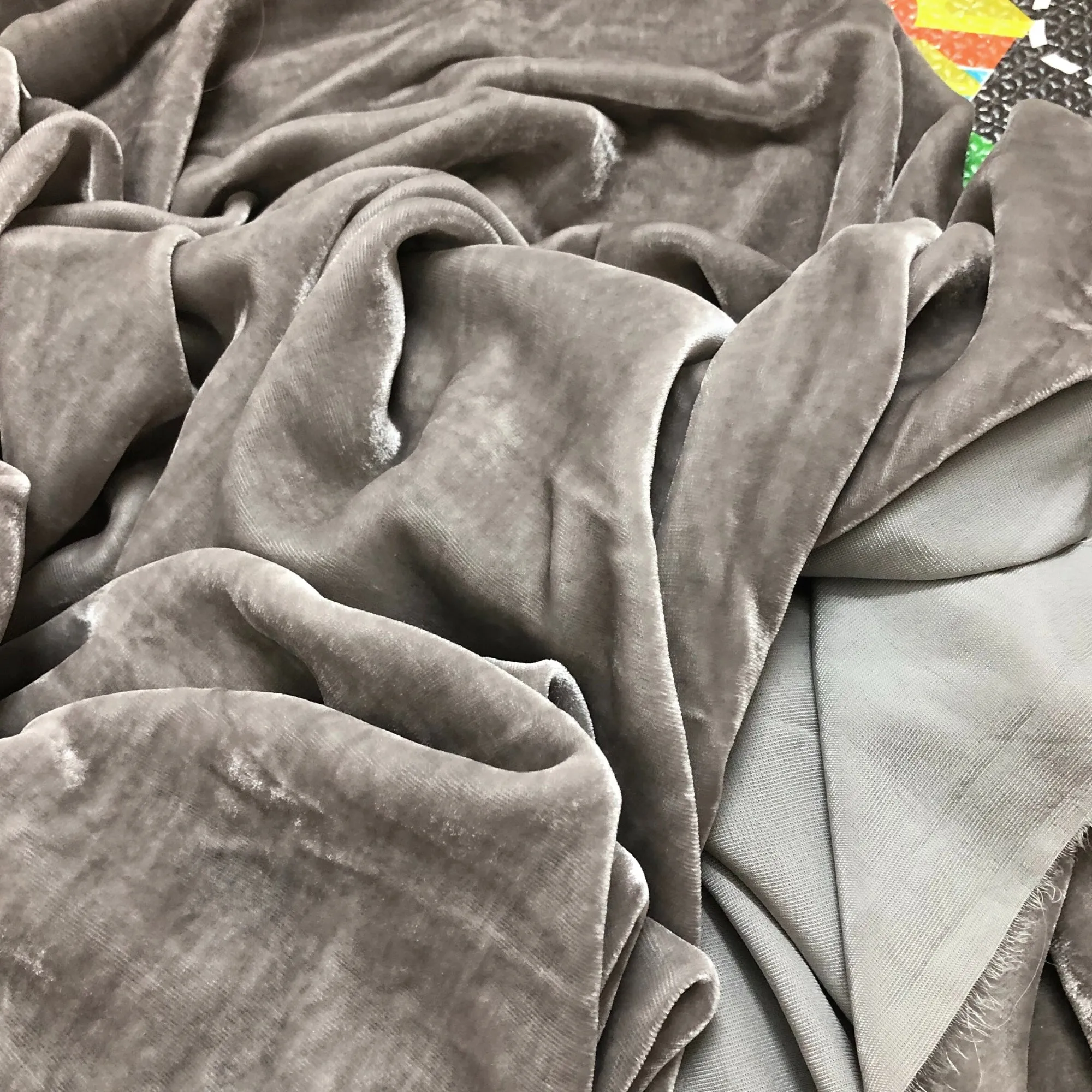 100% MULBERRY SILK VELVET fabric by the yard - Light gray silk velvet - Luxury Silk Velvet for Dress, Skirt, High End Garment - Silk apparel fabric