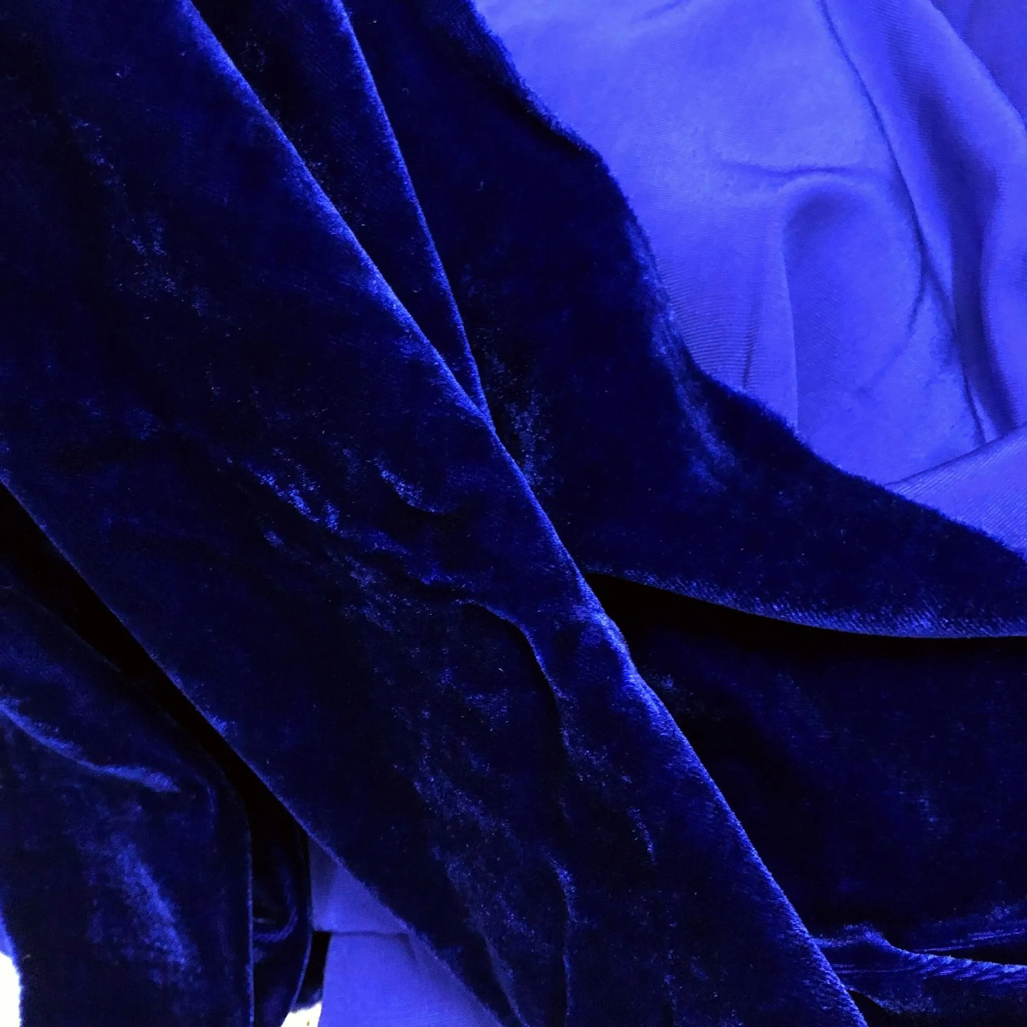 100% MULBERRY SILK VELVET fabric by the yard - Luxury Silk Velvet for Dress, Skirt, High End Garment - Silk apparel fabric - Maastricht blue silk velvet