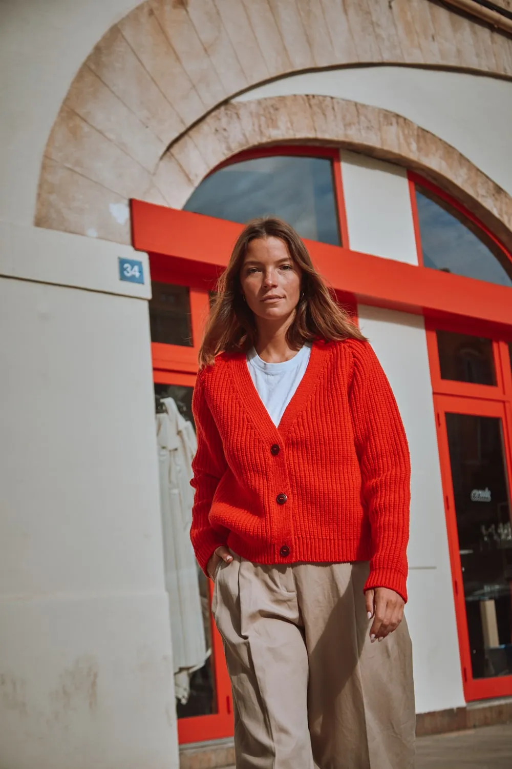 ANNA V-Neck Cardigan in Merino Wool - Red