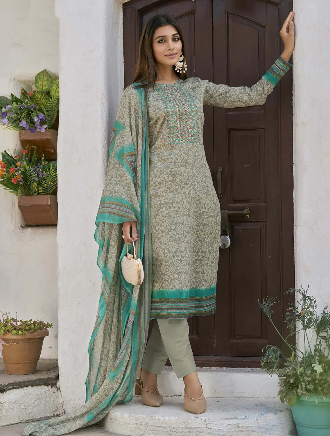 Aqsa Unstitched Cotton Suit Fabric Material with Dupatta Grey