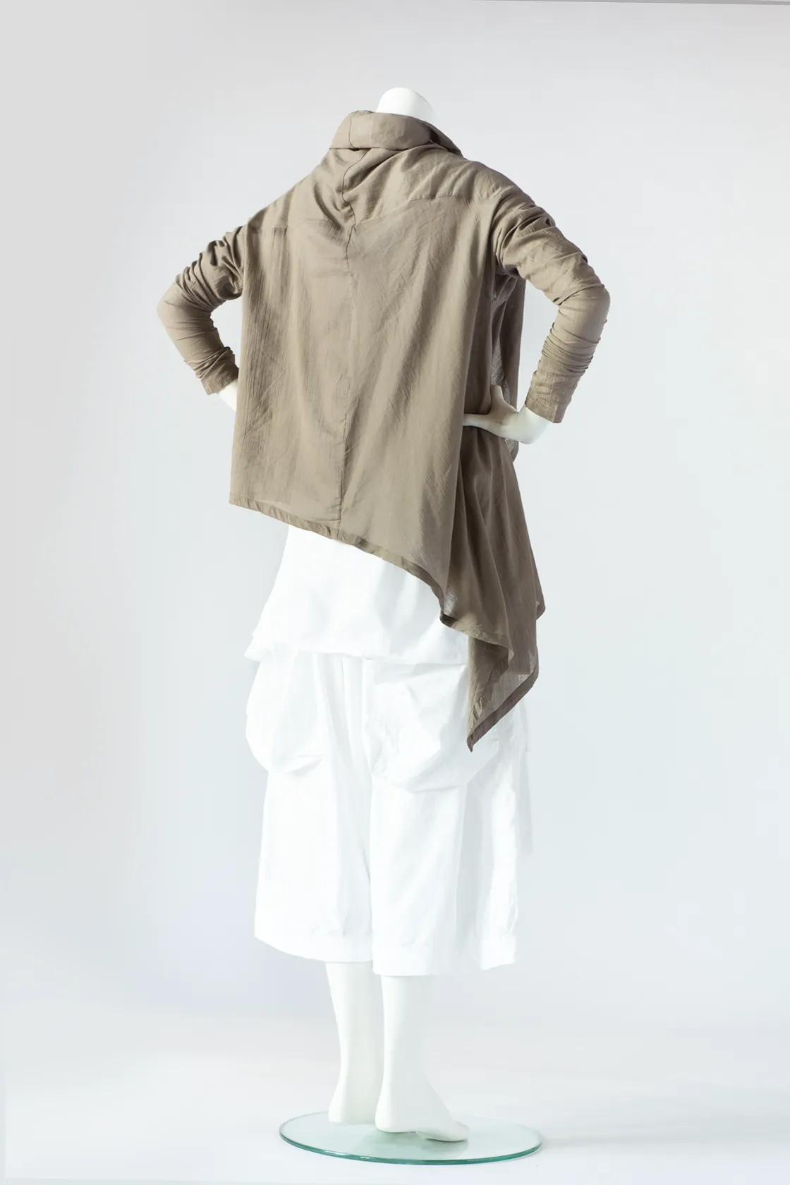 Asymmetric Jacket in Mushroom Rafina Crinkle