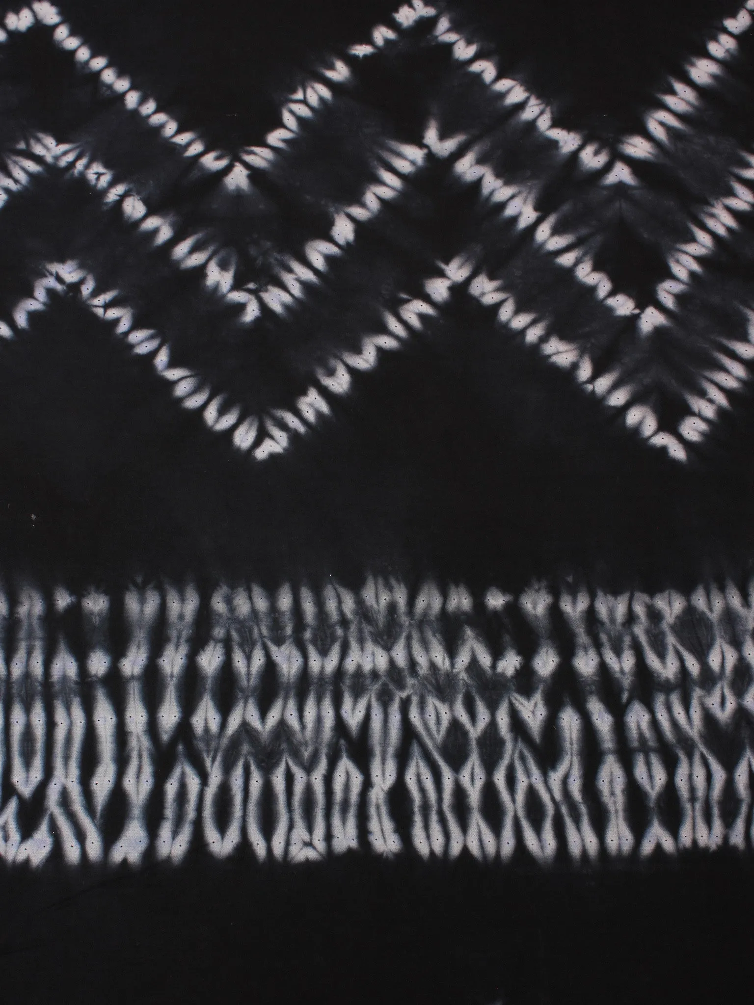 Black White Hand Shibori Dyed Cotton Fabric Per Meter - F0916284