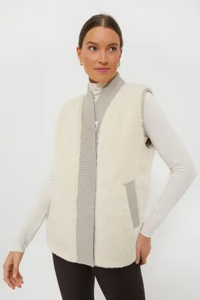 Dove Sandshell Covey Reversible Quilt Gilet