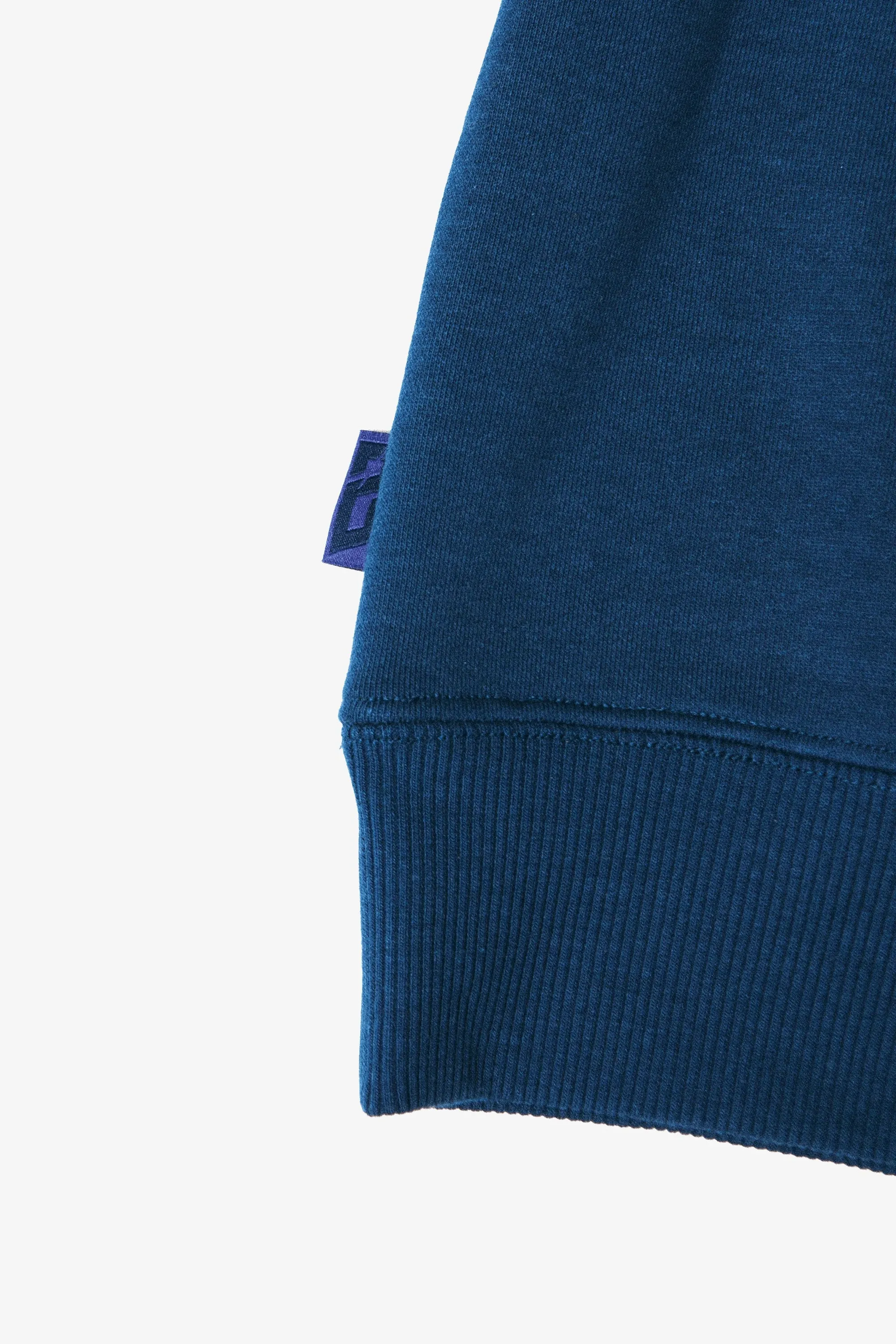 G2 ESSENTIALS - Crewneck