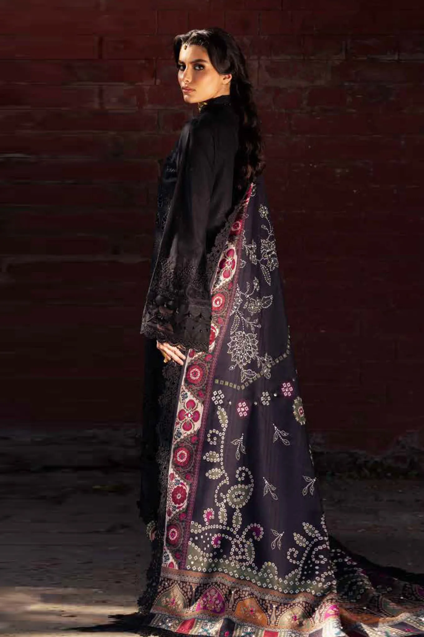 Nureh Bazaar Khaddar with Shawl Fall/Winter Collection – NE-117