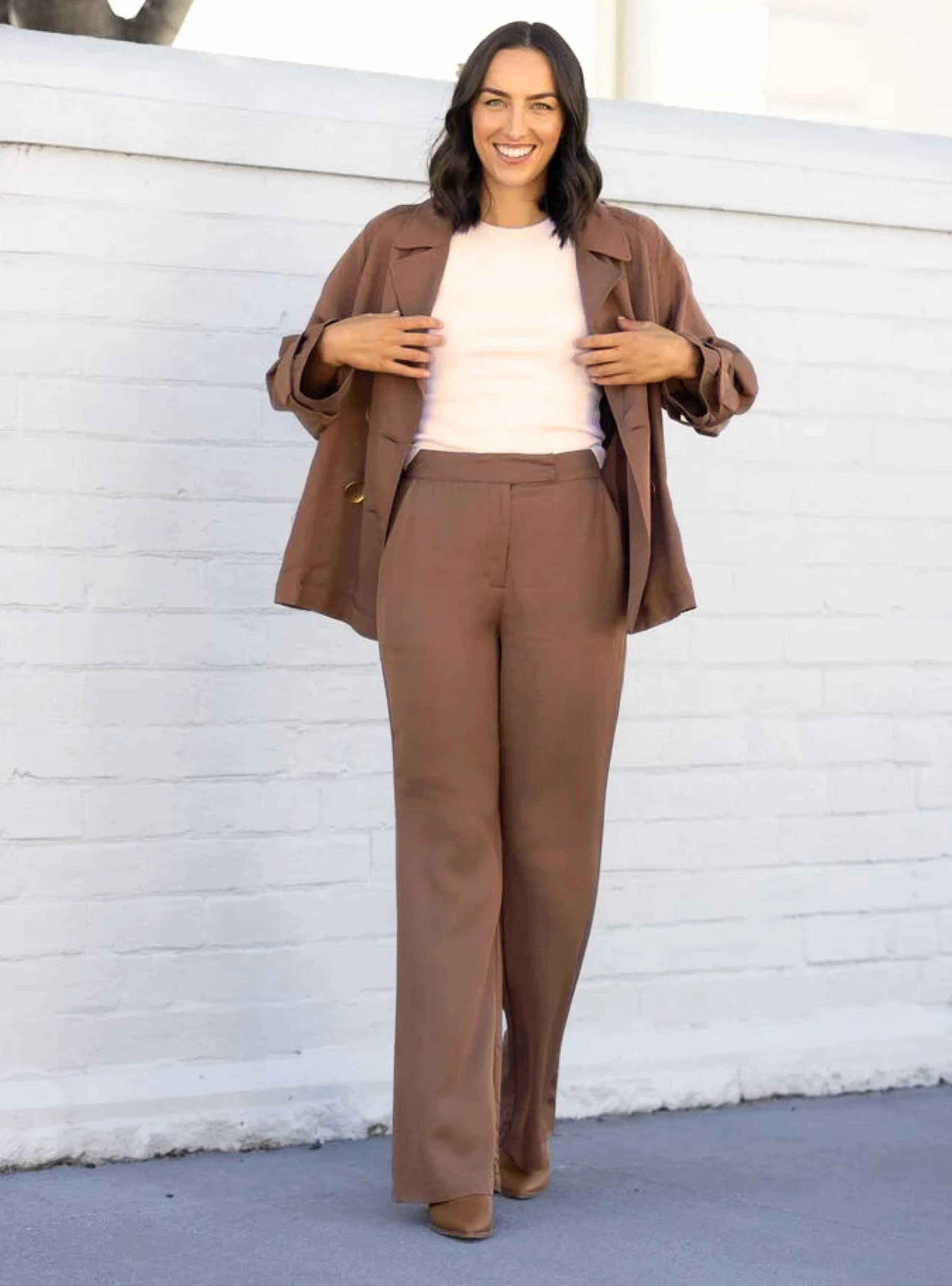 ONE AND ONLY HIGH WAISTED FLARED PANT - Mocha