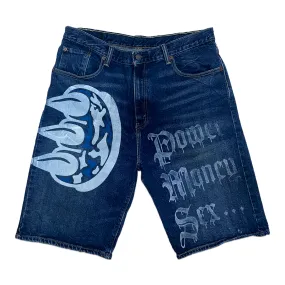 SCREEN PRINTED CLAW PMS DENIM SHORTS