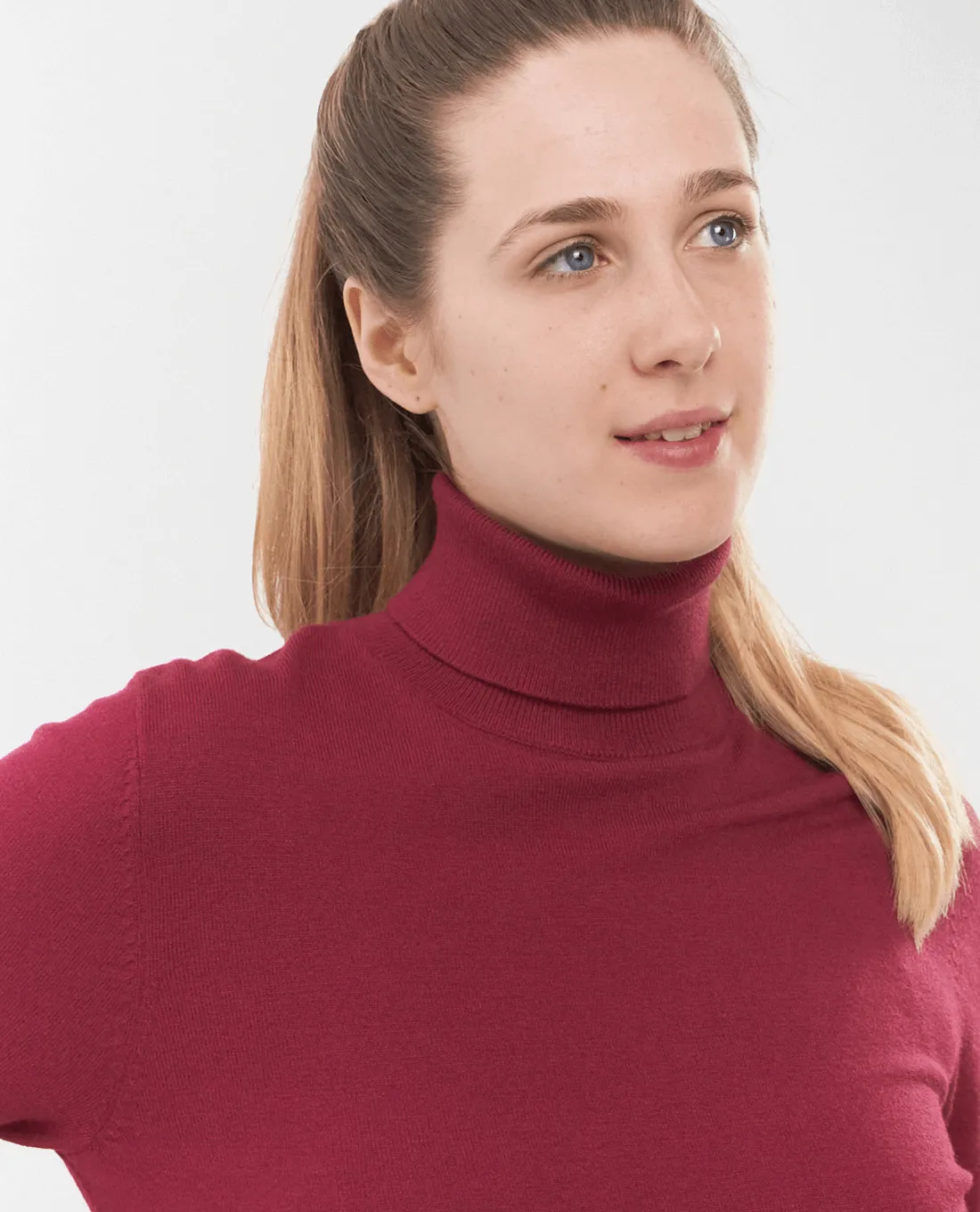 SIZE XL - PURE GOLF Glow Roll Neck Garnet Berry 005